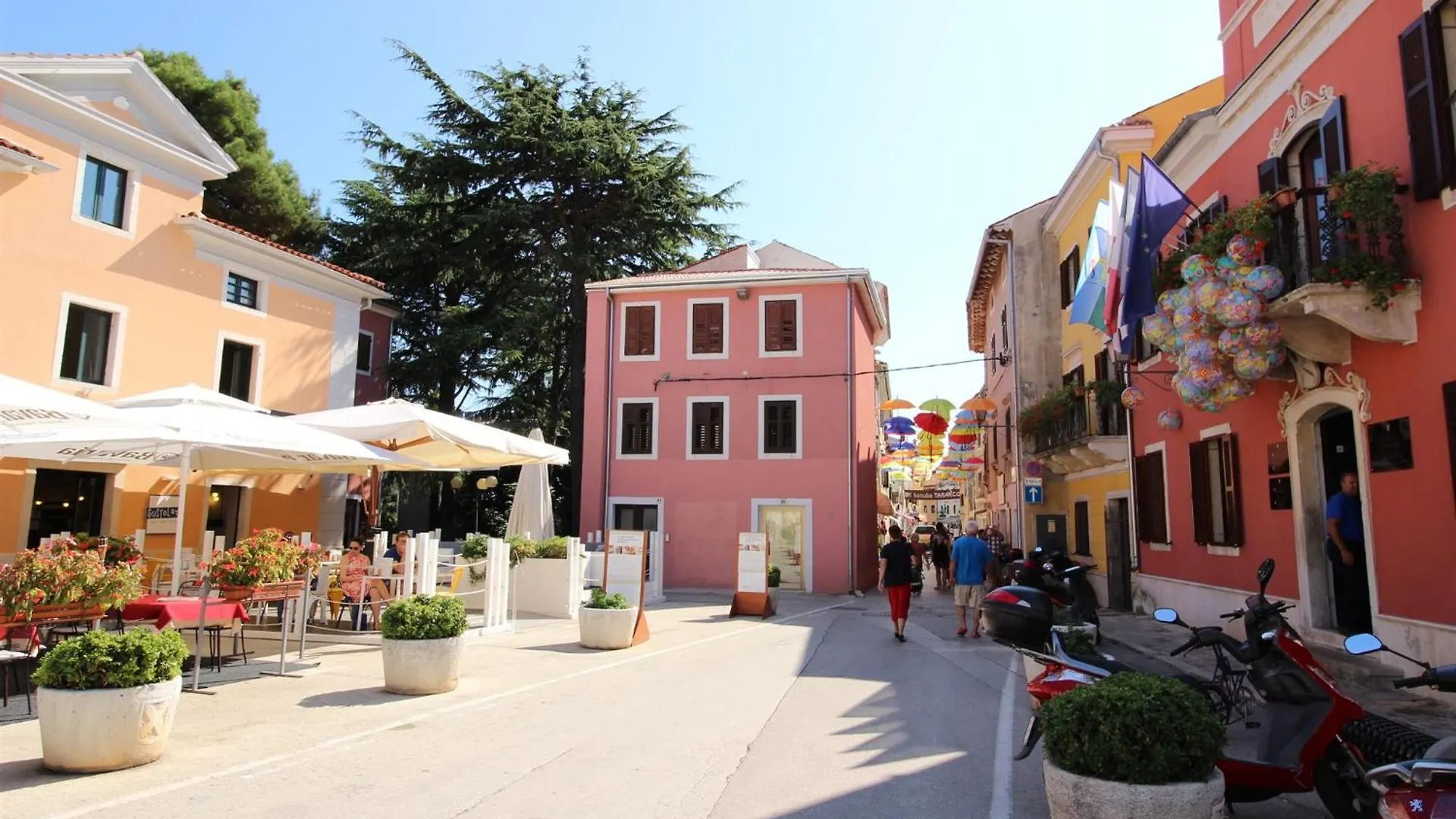 Sonia A2, Few Steps From The Beach Novigrad