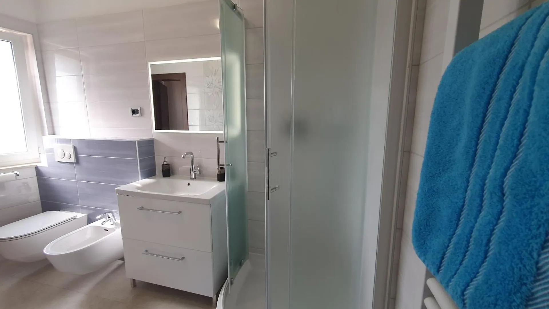 Sonia A2, Few Steps From The Beach Novigrad  Apartment
