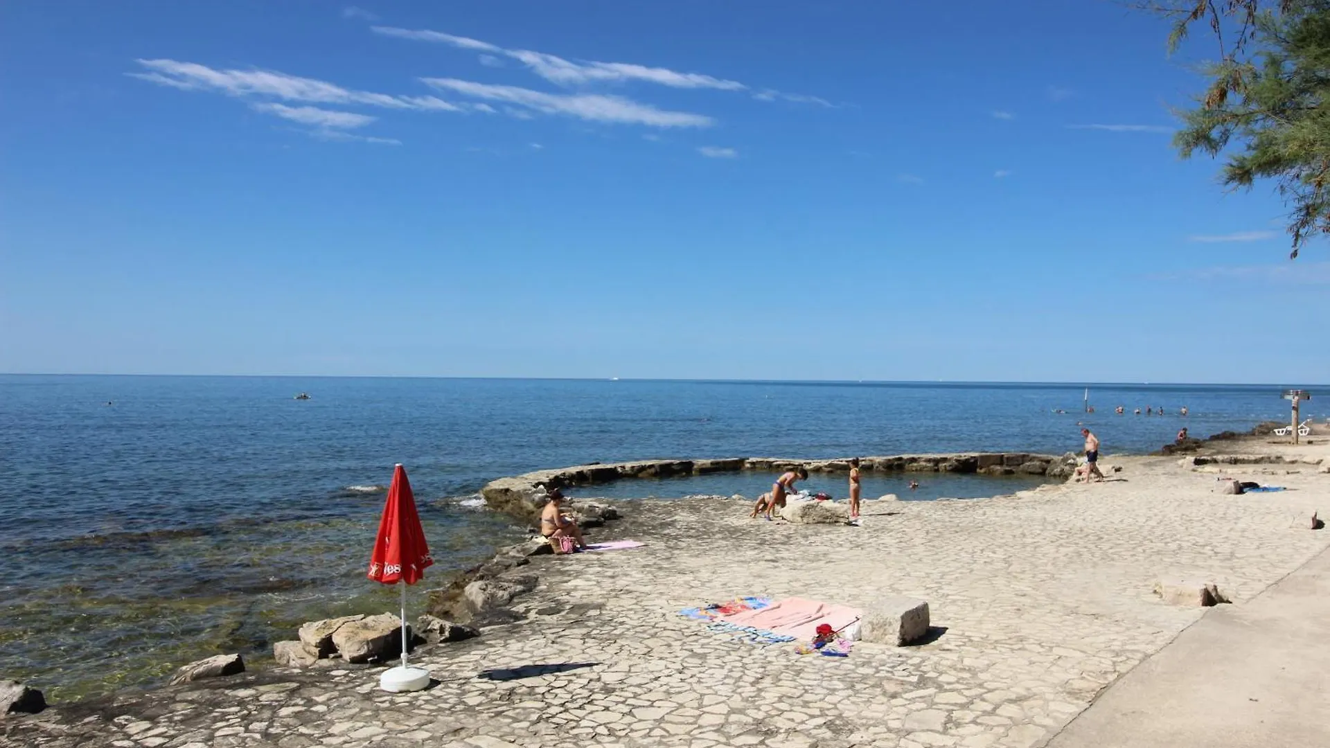 Sonia A2, Few Steps From The Beach Novigrad